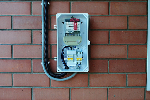 Почему выбивает УЗО: разбираемся в основных причинах