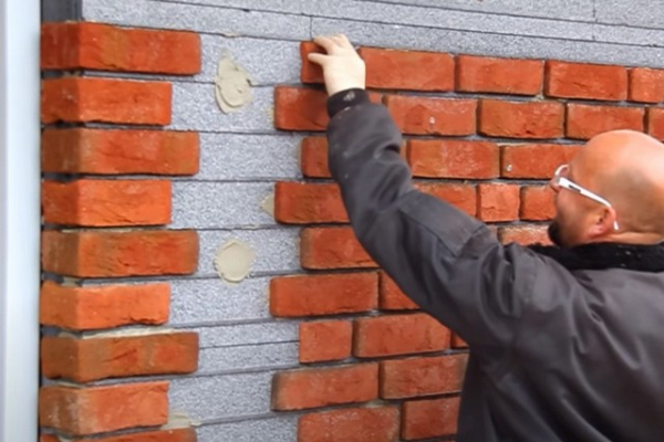 Отделка фасада клинкерной плиткой: плюсы и минусы технологии и инструкция по монтажу