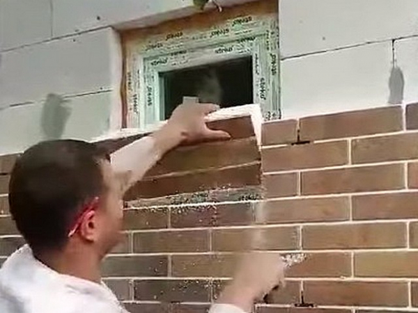 Отделка фасада клинкерной плиткой: плюсы и минусы технологии и инструкция по монтажу