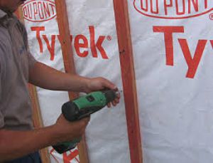 Утепление дома под сайдинг: каких ошибок важно избежать и какой материал лучше выбрать