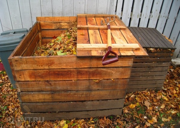 Что можно класть в компостную кучу, а что не стоит
Что можно класть в компостную кучу, а что не стоит