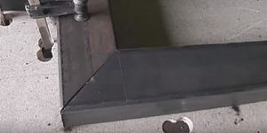 Лестница из профильной трубы своими руками: чертежи и пошаговая инструкция