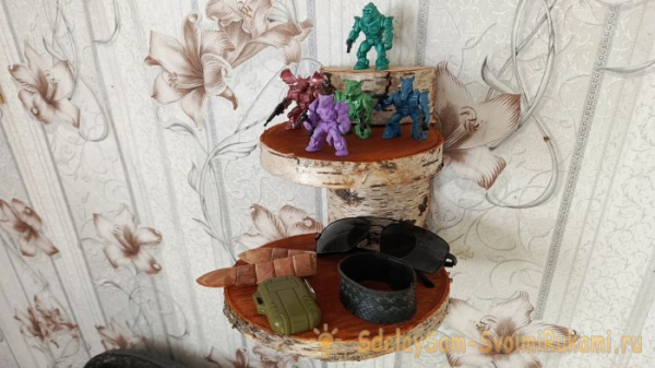 Как сделать декоративную полку из спилов Как сделать декоративную полку из спилов