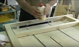 Лестница раскладная на чердак своими руками с люком: пошаговая инструкция Лестница раскладная на чердак своими руками с люком: пошаговая инструкция