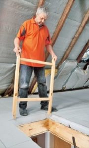 Лестница раскладная на чердак своими руками с люком: пошаговая инструкция Лестница раскладная на чердак своими руками с люком: пошаговая инструкция