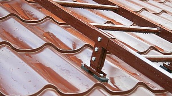 Как сделать складную лестницу на конек крыши: пошаговая инструкция по самостоятельному возведению