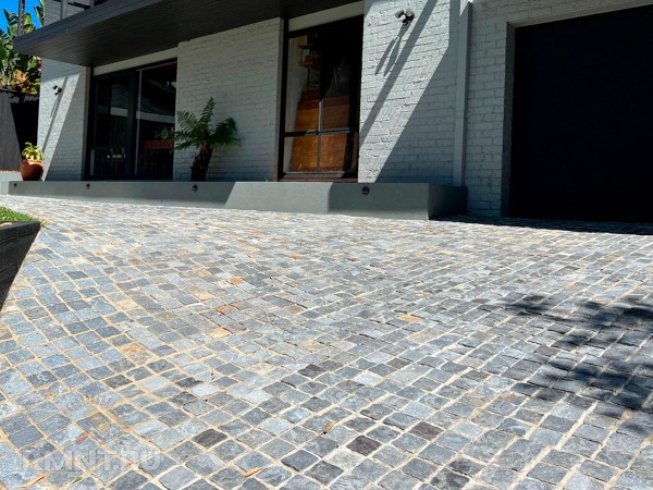 





Популярные виды камней для обустройства ландшафтного дизайна



