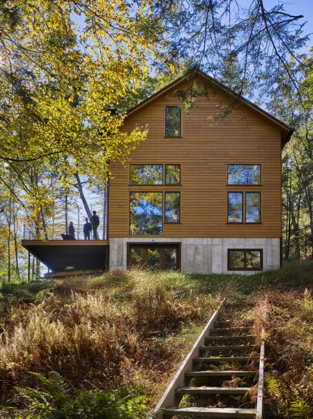 Дом-ночлежка в деревенском стиле Дом-ночлежка в деревенском стиле