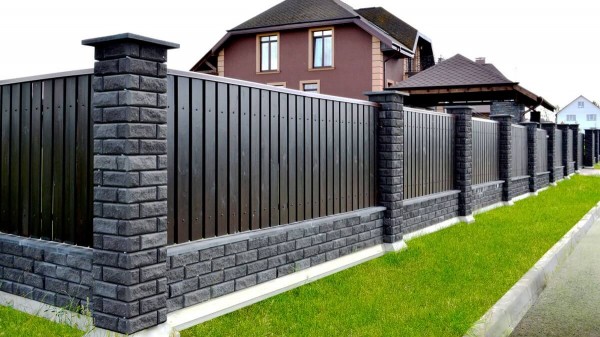 ТОП-10 компаний по установке заборов в Москве: рейтинг лучших фирм