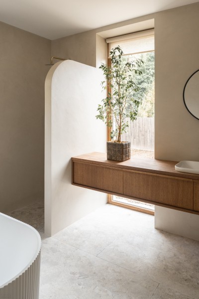 Биоклиматический дом, объединяющий традиционную и современную архитектуру