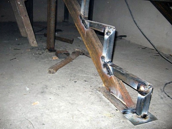 Лестница из профильной трубы своими руками: чертежи и пошаговая инструкция