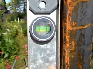 Как построить забор из профлиста своими руками: пошаговая инструкция и важные нюансы