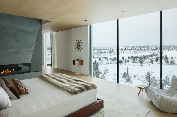 Дом с многослойной пространственной композицией Дом с многослойной пространственной композицией