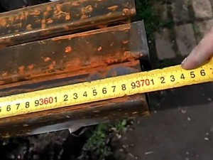 Как построить забор из профлиста своими руками: пошаговая инструкция и важные нюансы