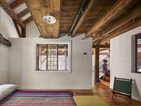 Дом-ночлежка в деревенском стиле Дом-ночлежка в деревенском стиле