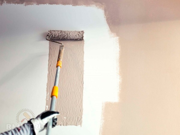 В чём разница между краской для стен и потолка
В чём разница между краской для стен и потолка