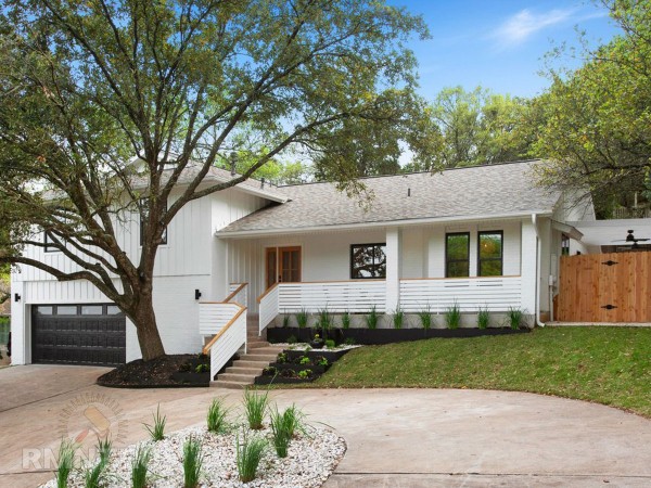 Многоуровневый vs двухэтажный дом
Многоуровневый vs двухэтажный дом