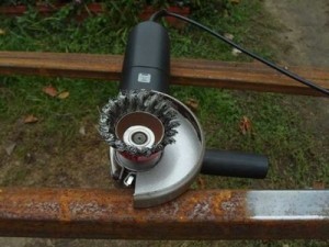 Как построить забор из профлиста своими руками: пошаговая инструкция и важные нюансы