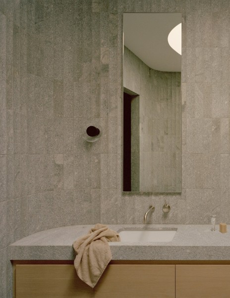 Элегантная резиденция с волнистыми фасадами Элегантная резиденция с волнистыми фасадами