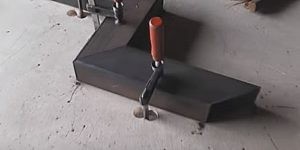 Лестница из профильной трубы своими руками: чертежи и пошаговая инструкция