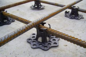 Бетонная лестница своими руками: с какими трудностями придется столкнуться, расчет и пошаговый процесс Бетонная лестница своими руками: с какими трудностями придется столкнуться, расчет и пошаговый процесс