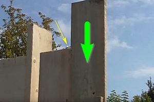 Деревянный забор на металлических столбах своими руками: пошаговая инструкция + фото