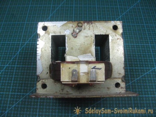 Аппарат точечной сварки из трансформатора микроволновки