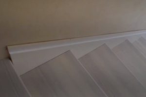 Отделка бетонной лестницы деревом: пошаговая инструкция с фото Отделка бетонной лестницы деревом: пошаговая инструкция с фото