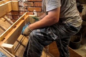 Бетонная лестница своими руками: с какими трудностями придется столкнуться, расчет и пошаговый процесс Бетонная лестница своими руками: с какими трудностями придется столкнуться, расчет и пошаговый процесс