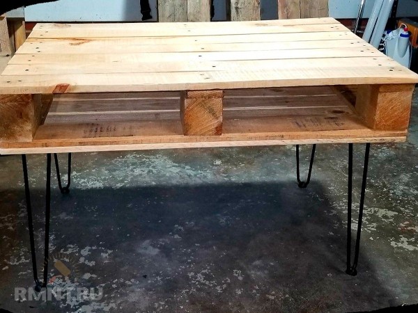 





Журнальный столик из поддонов своими руками



