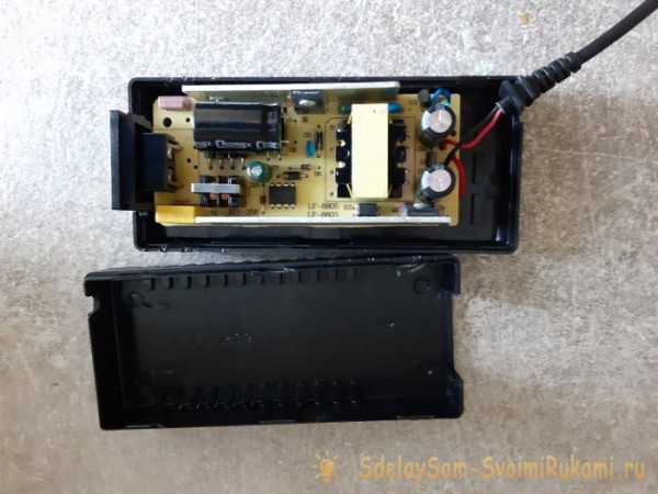 Как изменить выходное напряжение практически любого блока питания