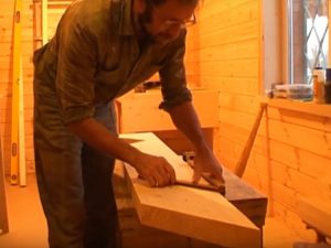 Лестница на мансарду своими руками: пошаговая инструкция + фото Лестница на мансарду своими руками: пошаговая инструкция + фото