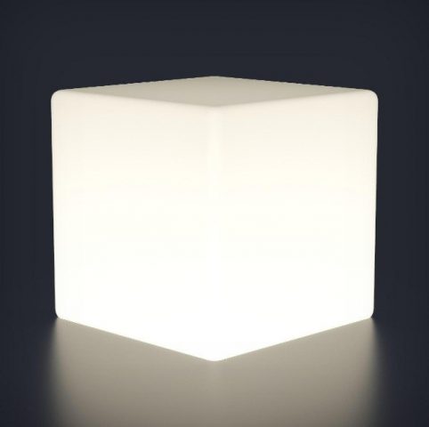 Светильник куб: нюансы выбора изделий, характеристики современных моделей