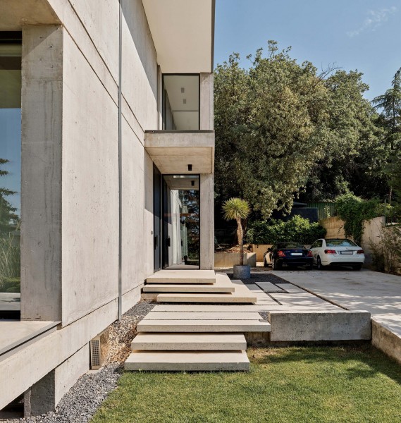 Дом с гармоничным единством природы, дизайна и технологий Дом с гармоничным единством природы, дизайна и технологий