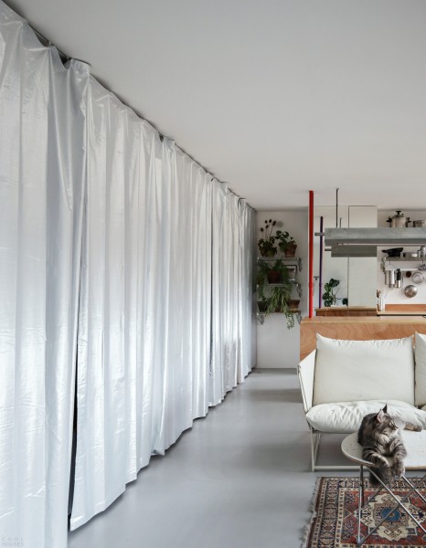 Маленькая квартира с современным гибким дизайном Маленькая квартира с современным гибким дизайном