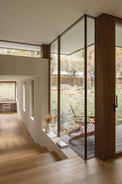 Биоклиматический дом, объединяющий традиционную и современную архитектуру