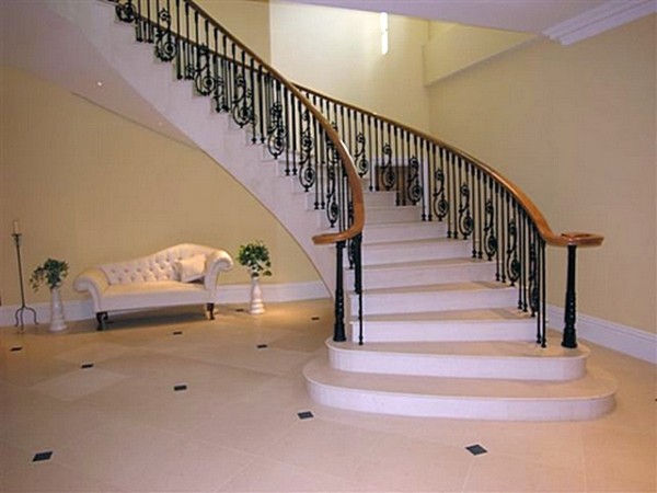 Бетонная лестница своими руками: с какими трудностями придется столкнуться, расчет и пошаговый процесс Бетонная лестница своими руками: с какими трудностями придется столкнуться, расчет и пошаговый процесс