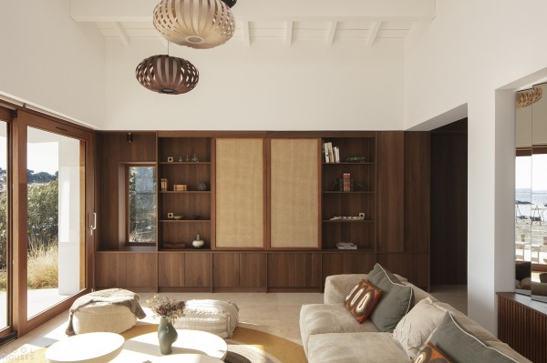 Единство традиций и инноваций в дизайне семейного дома Единство традиций и инноваций в дизайне семейного дома