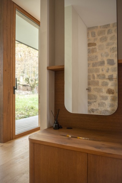 Биоклиматический дом, объединяющий традиционную и современную архитектуру