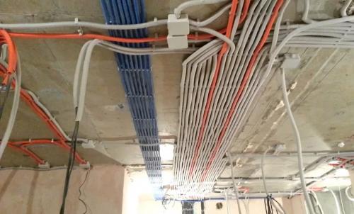 Плюсы профессионального монтажа электрики в квартире под ключ Плюсы профессионального монтажа электрики в квартире под ключ