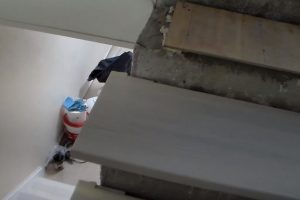 Отделка бетонной лестницы деревом: пошаговая инструкция с фото Отделка бетонной лестницы деревом: пошаговая инструкция с фото