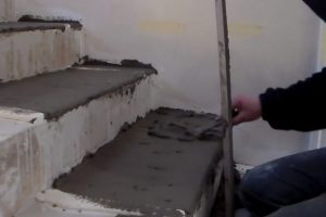 Отделка бетонной лестницы деревом: пошаговая инструкция с фото Отделка бетонной лестницы деревом: пошаговая инструкция с фото