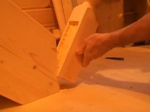 Лестница на мансарду своими руками: пошаговая инструкция + фото Лестница на мансарду своими руками: пошаговая инструкция + фото