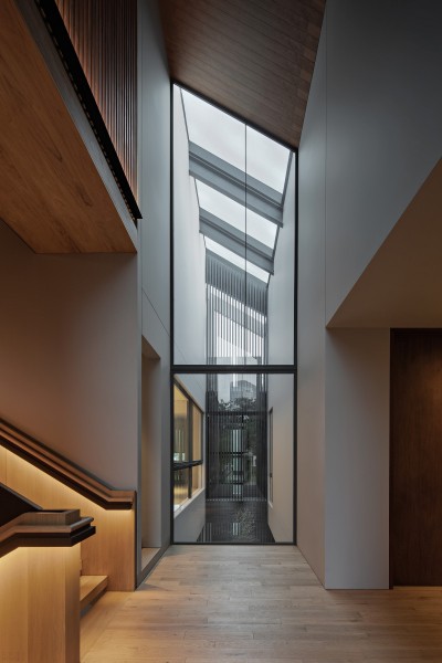 Семейный дом с современным тропическим дизайном