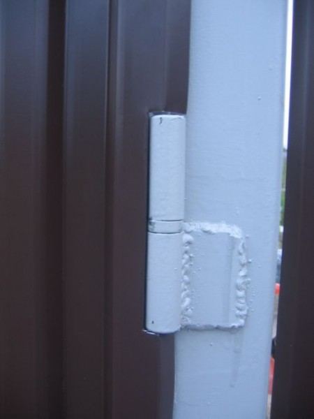 Калитка и ворота из профлиста своими руками: устройство и пошаговая инструкция