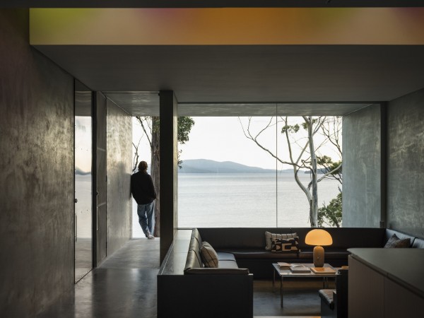 Автономный гостевой дом в брутальном стиле