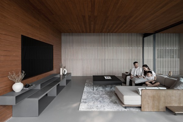 Семейный дом с современным тропическим дизайном