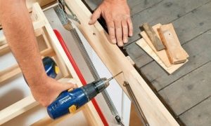 Лестница раскладная на чердак своими руками с люком: пошаговая инструкция Лестница раскладная на чердак своими руками с люком: пошаговая инструкция