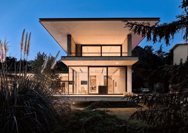 Дом с гармоничным единством природы, дизайна и технологий Дом с гармоничным единством природы, дизайна и технологий