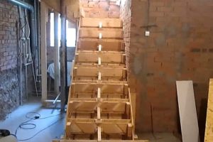 Бетонная лестница своими руками: с какими трудностями придется столкнуться, расчет и пошаговый процесс Бетонная лестница своими руками: с какими трудностями придется столкнуться, расчет и пошаговый процесс